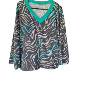 White Birch Animal Print Pullover L NWOT